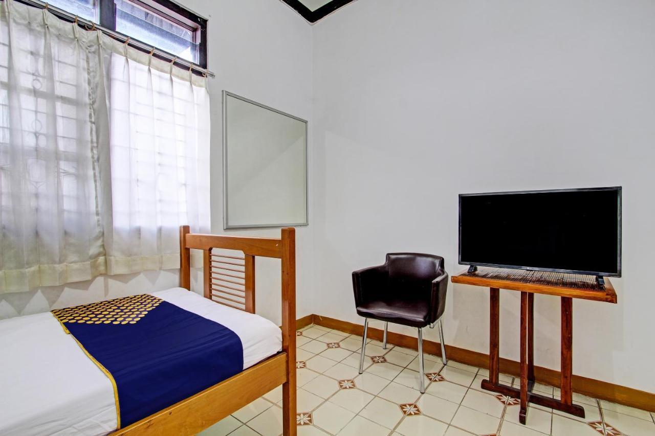 Spot On 92623 Mw 46 Guesthouse Pakualaman Exterior foto